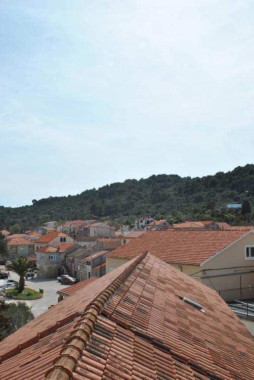 Guest House Provista Veli Iz Exterior photo